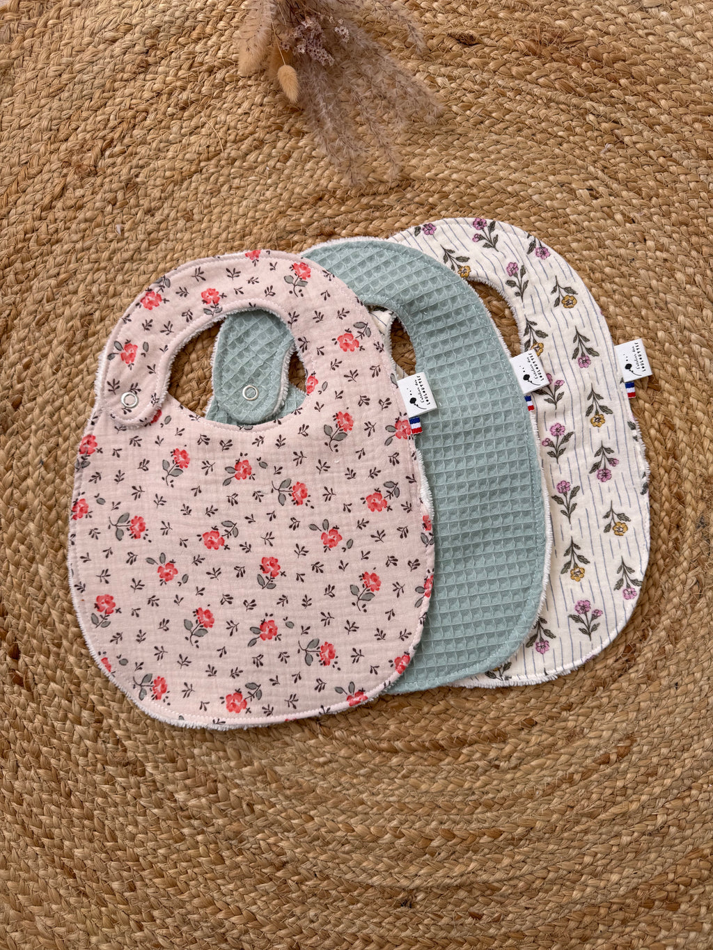 Bavoir rond bébé personnalisé